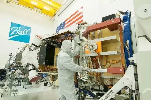 全電控平板天線完成與Telesat低軌衛(wèi)星的首次通信演示